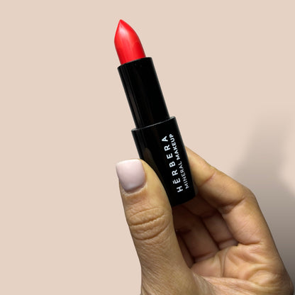 HYALURONIC CREAMY LIPSTICK - RED DIAMOND